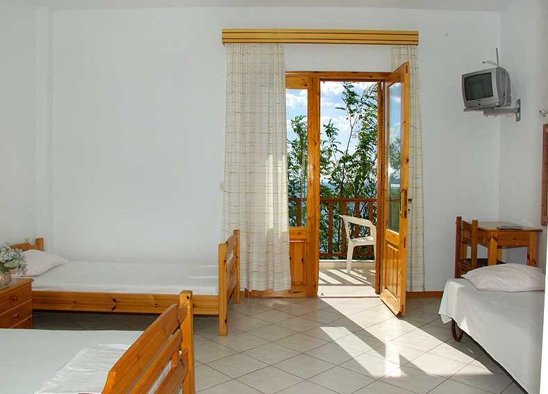 Studios Thanasis Limenaria  Room photo